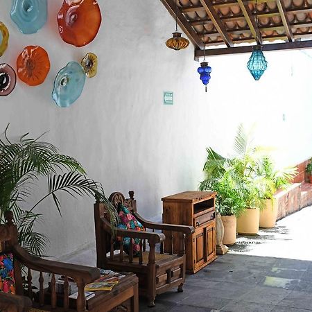Petit Hotel Pilitas (Adults Only) Puerto Vallarta Kültér fotó