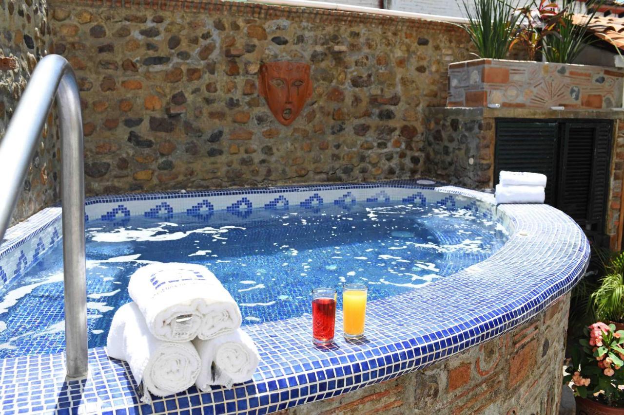 Petit Hotel Pilitas (Adults Only) Puerto Vallarta Kültér fotó