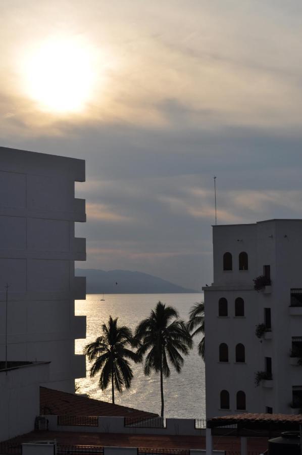Petit Hotel Pilitas (Adults Only) Puerto Vallarta Kültér fotó