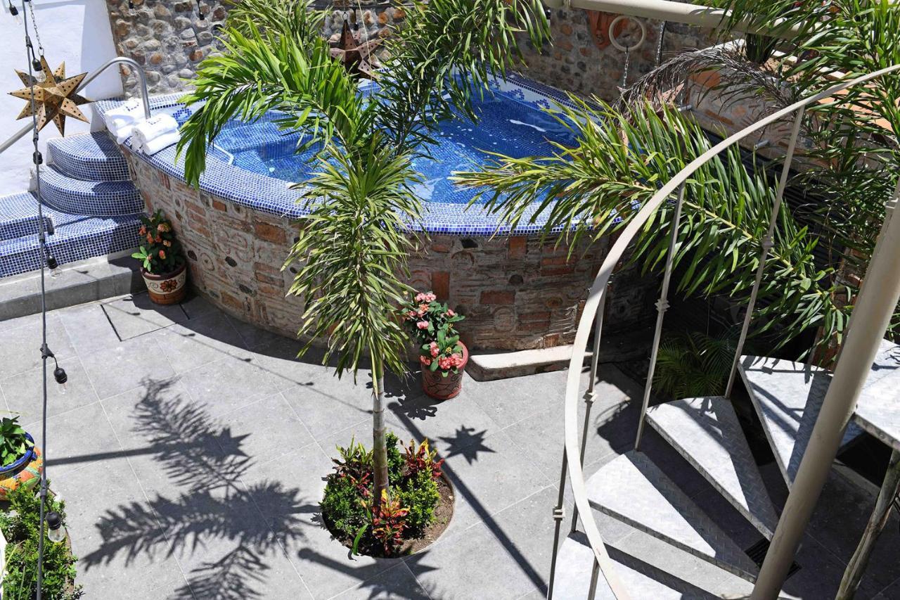 Petit Hotel Pilitas (Adults Only) Puerto Vallarta Kültér fotó