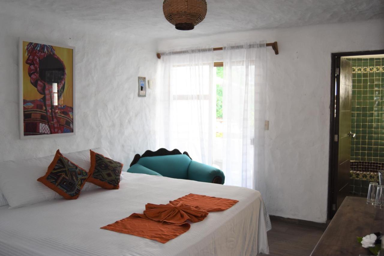 Petit Hotel Pilitas (Adults Only) Puerto Vallarta Kültér fotó